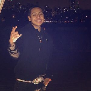 Meet your Posher, Giovanni